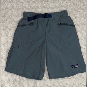 Patagonia Kids Gray Cargo Shorts Size XS boy